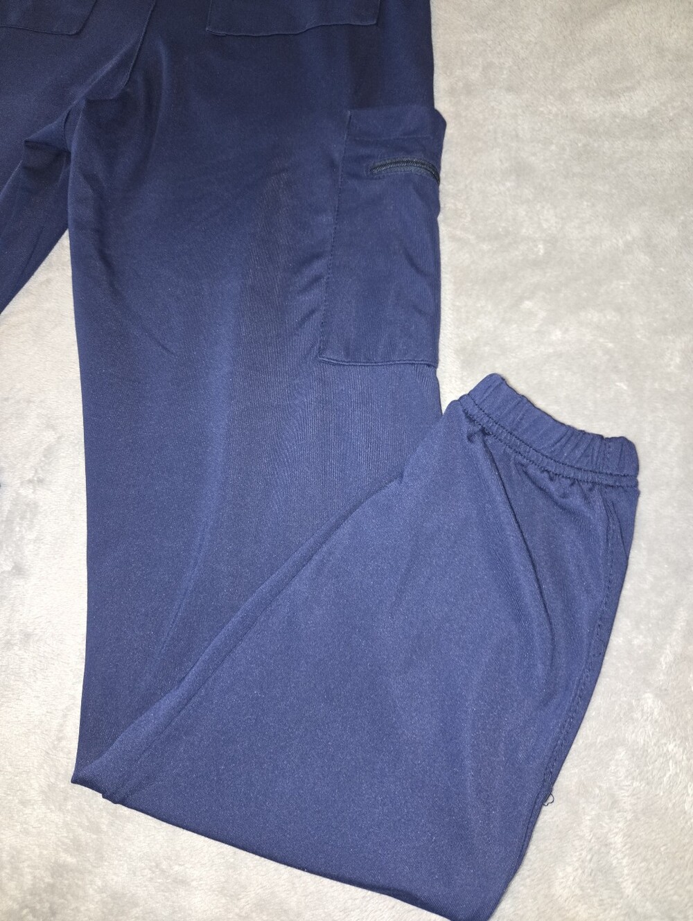 Jogger Scrub Set - Picture 5 of 6